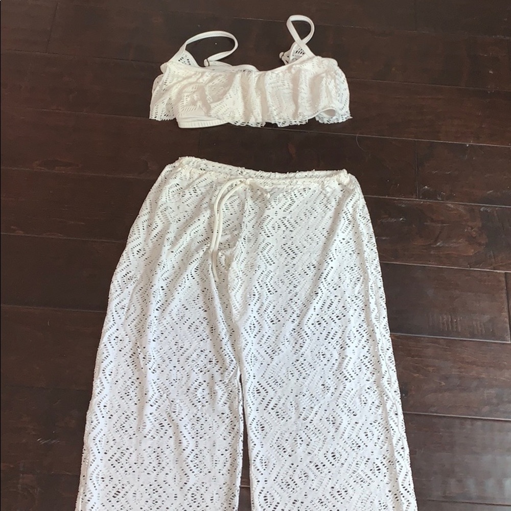 2 beach pants a bikini top